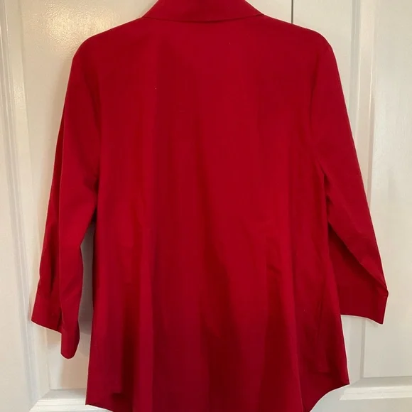 Worthington Vibrant Red Blouse - Picture 4 of 4